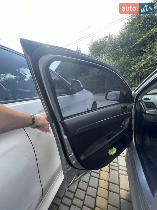 Седан Mitsubishi Lancer 2011 в Днепре фото 41 Седан Mitsubishi Lancer 2011 в Днепре