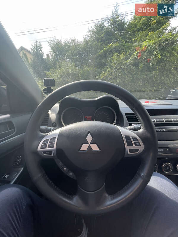 Седан Mitsubishi Lancer 2011 в Днепре фото 56 Седан Mitsubishi Lancer 2011 в Днепре