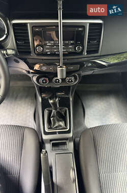 Седан Mitsubishi Lancer 2015 в 