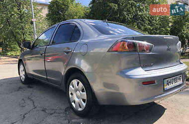 Седан Mitsubishi Lancer 2015 в 