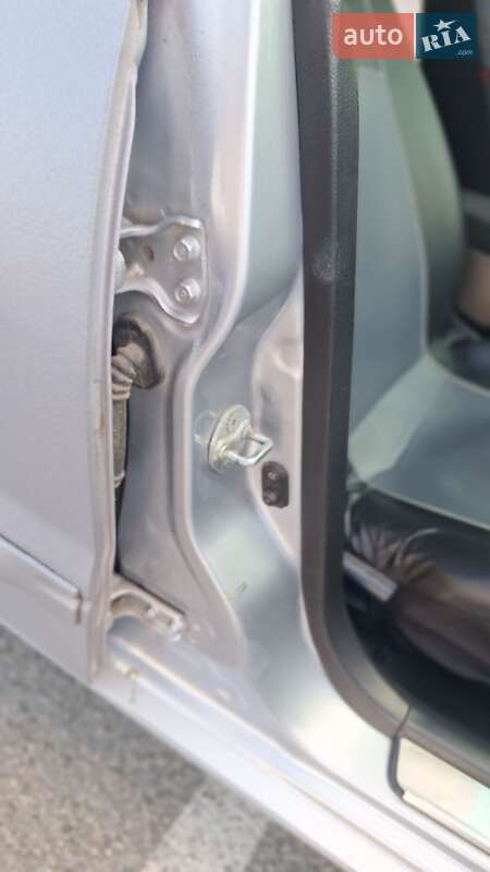 Седан Mitsubishi Lancer 2007 в Києві