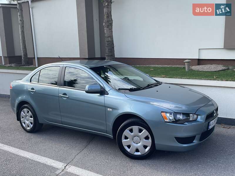 Хэтчбек Mitsubishi Lancer 2007 в Днепре