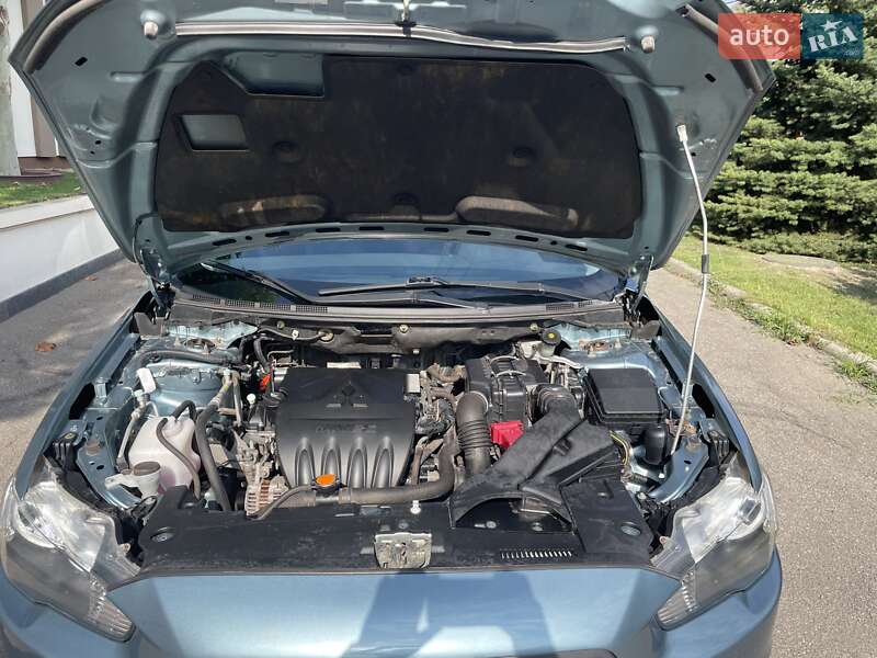Хэтчбек Mitsubishi Lancer 2007 в Днепре