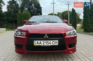 Седан Mitsubishi Lancer 2009 в Прилуках