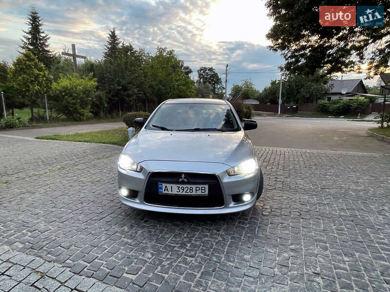 Седан Mitsubishi Lancer 2008 в Києві фото 11 Седан Mitsubishi Lancer 2008 в Києві