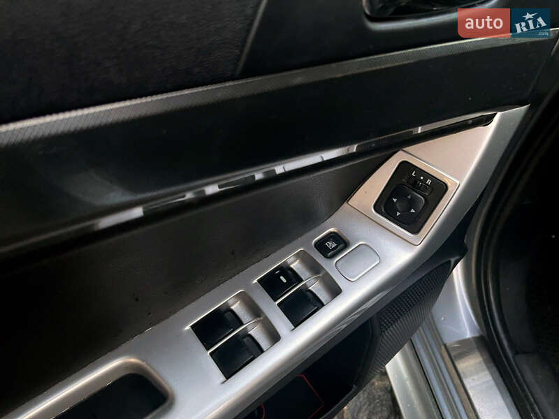 Седан Mitsubishi Lancer 2008 в Києві фото 20 Седан Mitsubishi Lancer 2008 в Києві