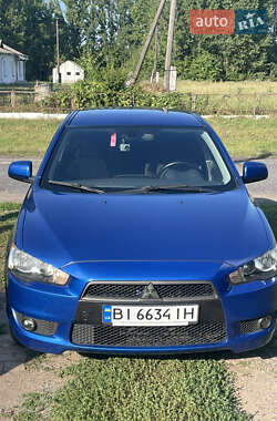 Хэтчбек Mitsubishi Lancer 2010 в Гребенке