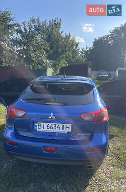 Хэтчбек Mitsubishi Lancer 2010 в 