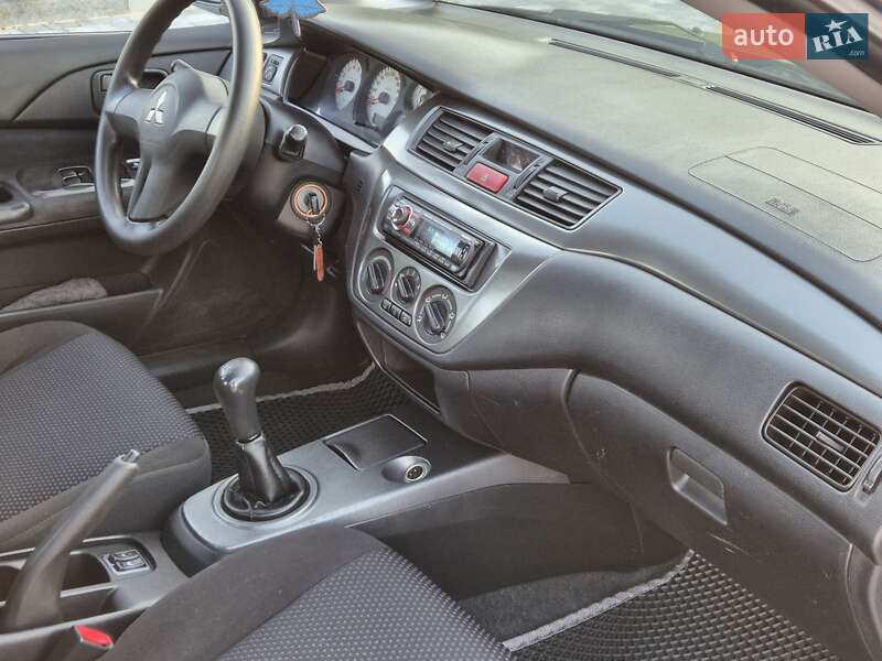 Седан Mitsubishi Lancer 2007 в Виннице