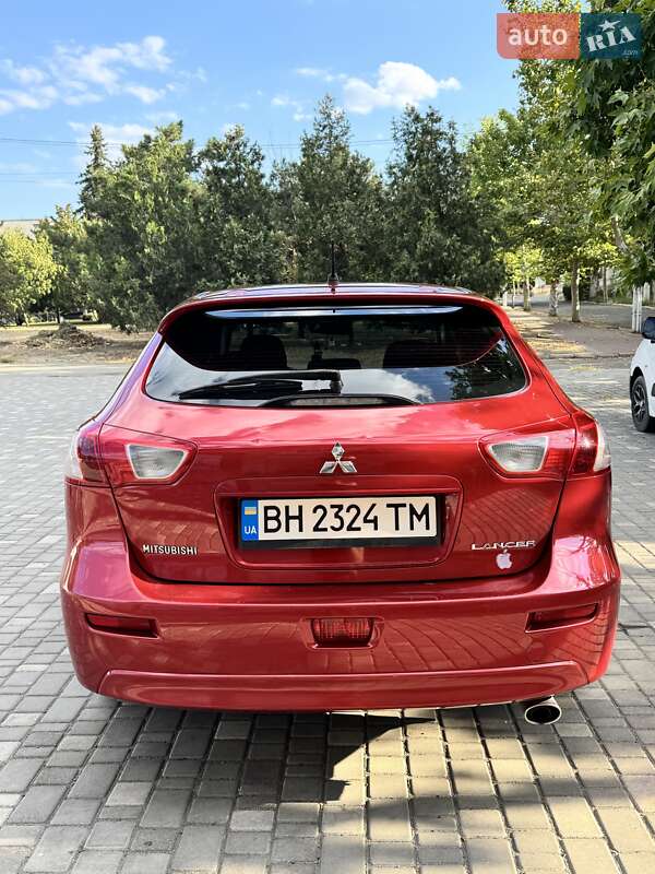 Хэтчбек Mitsubishi Lancer 2008 в Белгороде-Днестровском