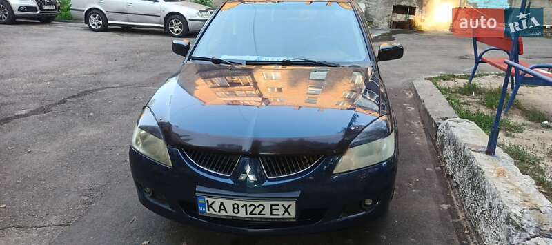 Седан Mitsubishi Lancer 2003 в Києві