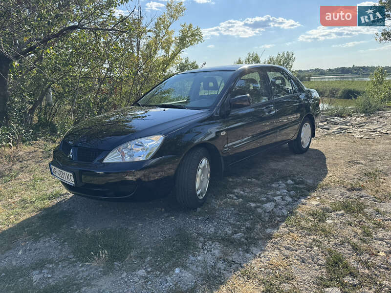 Седан Mitsubishi Lancer 2009 в Днепре