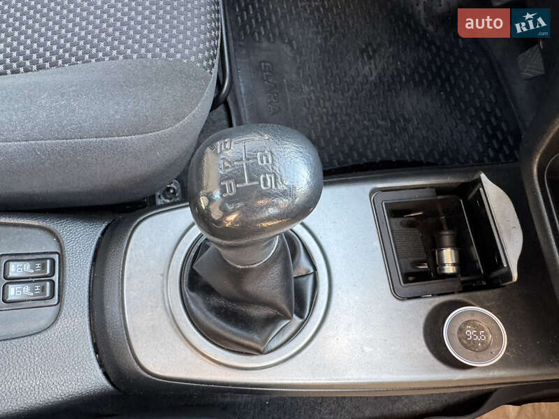 Седан Mitsubishi Lancer 2009 в Днепре