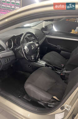 Седан Mitsubishi Lancer 2010 в 