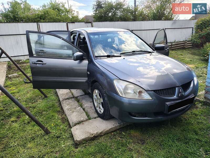 Седан Mitsubishi Lancer 2004 в Фастове фото 9 Седан Mitsubishi Lancer 2004 в Фастове
