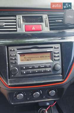 Седан Mitsubishi Lancer 2007 в Чугуєві