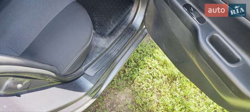 Седан Mitsubishi Lancer 2007 в Чугуеве фото 15 Седан Mitsubishi Lancer 2007 в Чугуеве