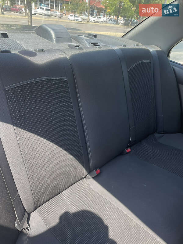 Седан Mitsubishi Lancer 2004 в Одессе