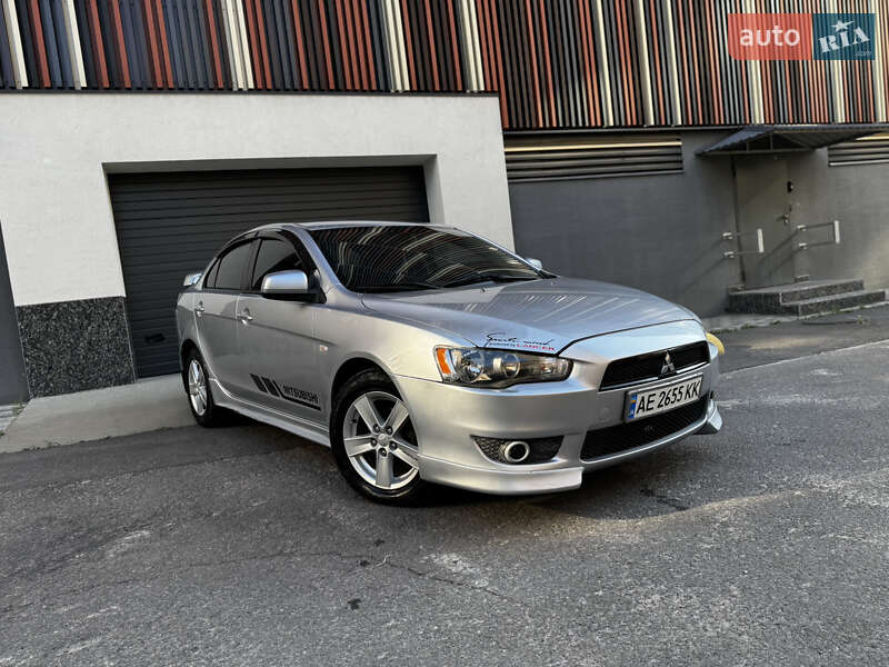 Седан Mitsubishi Lancer 2007 в Днепре
