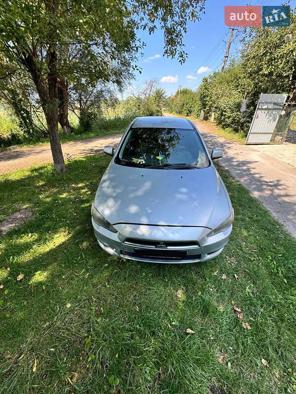 Mitsubishi Lancer 2010
