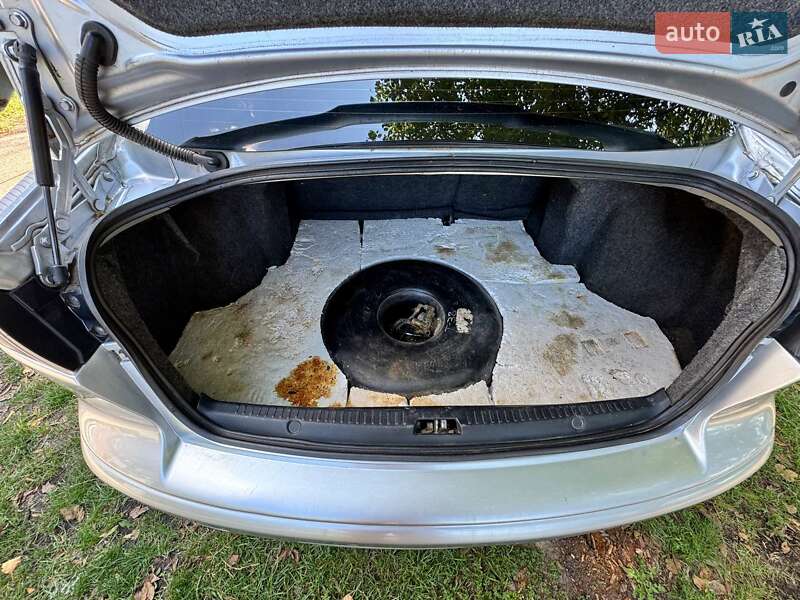 Седан Mitsubishi Lancer 2010 в Обухове