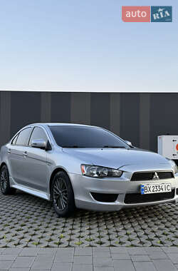 Седан Mitsubishi Lancer 2015 в Хмельницькому