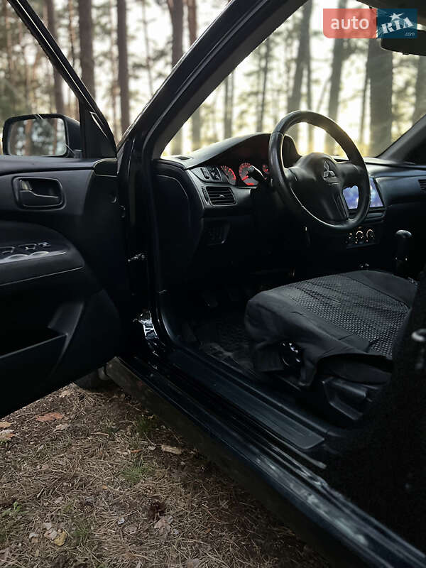 Седан Mitsubishi Lancer 2007 в Сумах