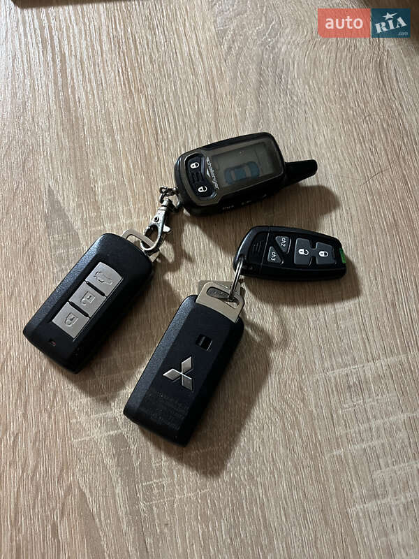Седан Mitsubishi Lancer 2008 в Киеве