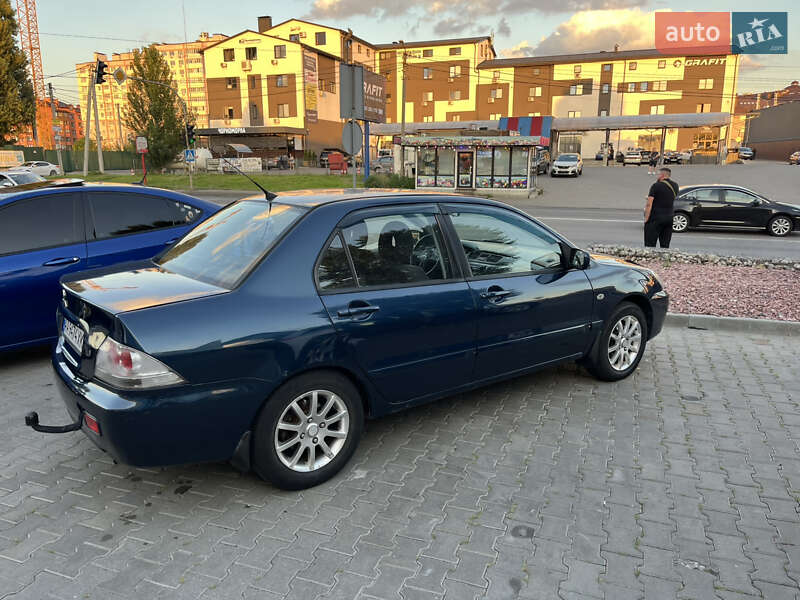 Седан Mitsubishi Lancer 2006 в Вишневом