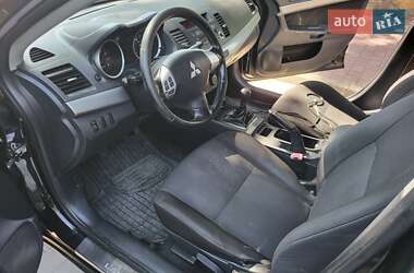 Седан Mitsubishi Lancer 2011 в Могилев-Подольске
