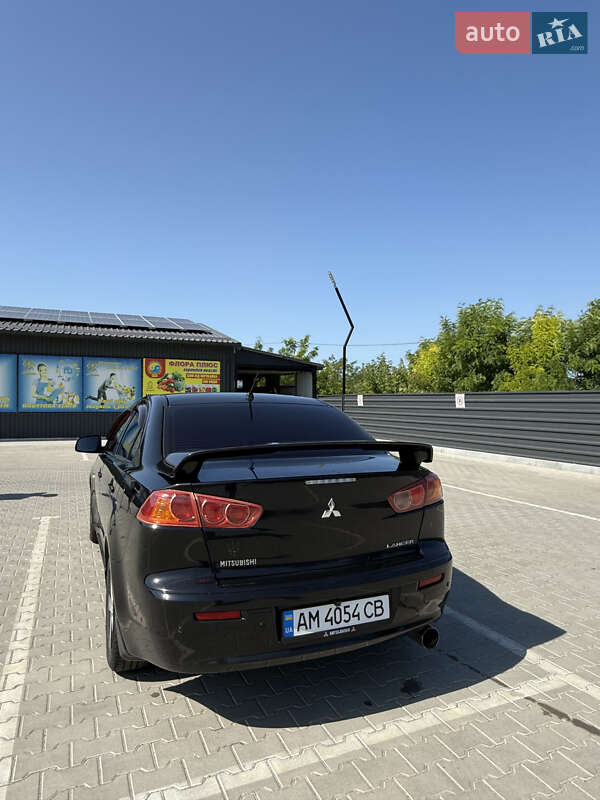 Седан Mitsubishi Lancer 2008 в Киеве
