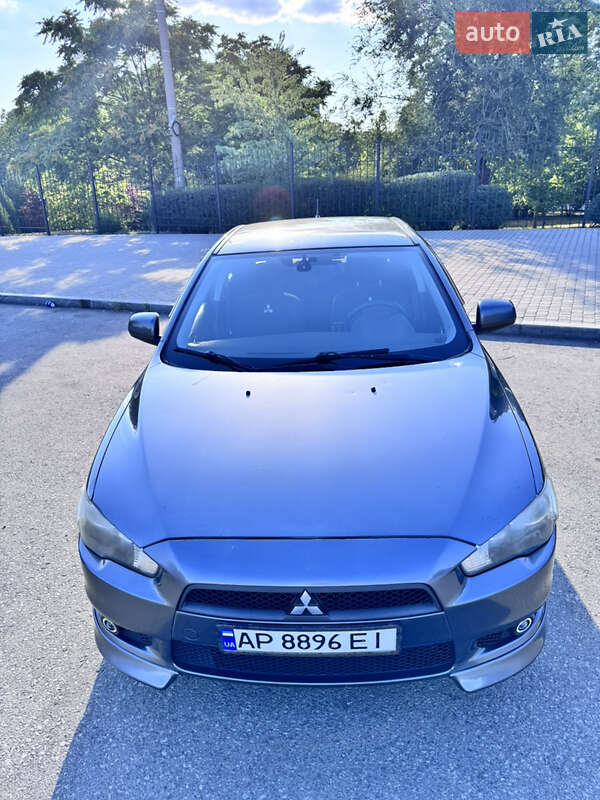 Седан Mitsubishi Lancer 2009 в Запорожье