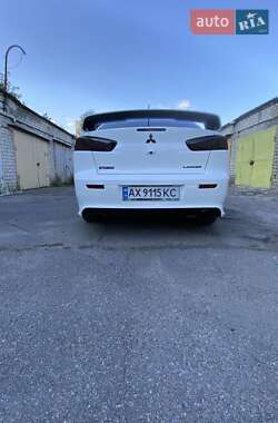 Седан Mitsubishi Lancer 2016 в 
