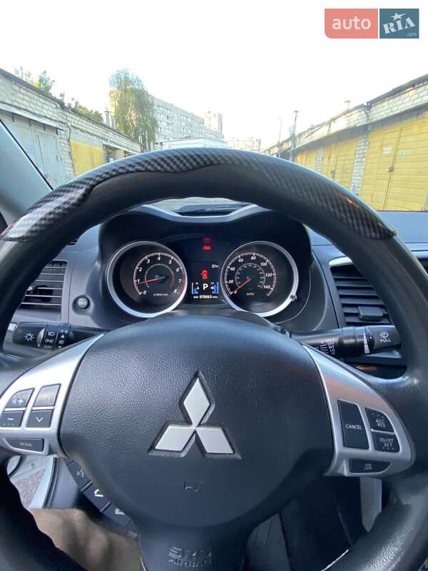 Седан Mitsubishi Lancer 2016 в Харькове