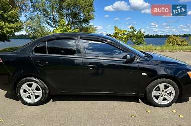Седан Mitsubishi Lancer 2011 в 