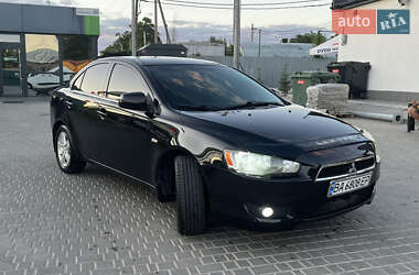Седан Mitsubishi Lancer 2011 в 