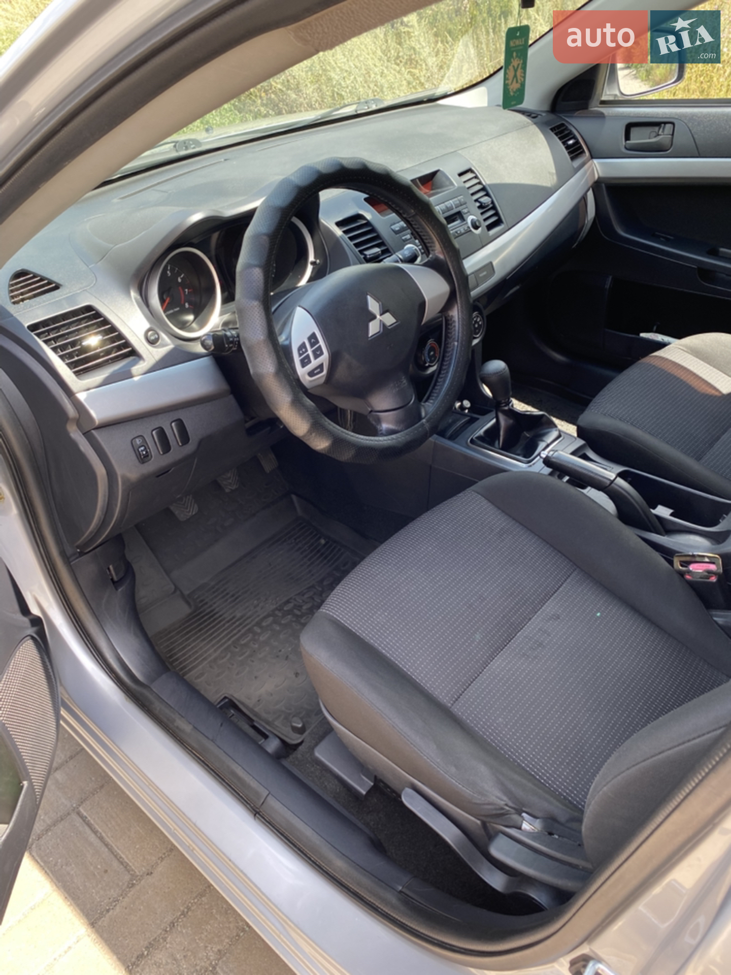 2011 Mitsubishi Lancer - мініатюра 6