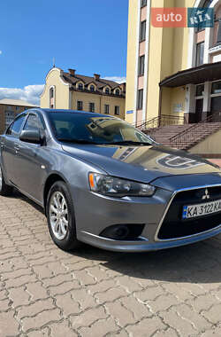 Седан Mitsubishi Lancer 2012 в Києві