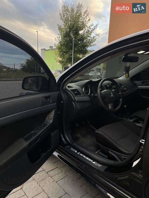 Седан Mitsubishi Lancer 2008 в Ивано-Франковске