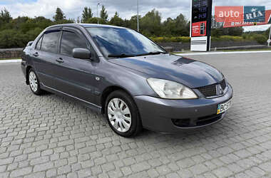 Седан Mitsubishi Lancer 2006 в Львове