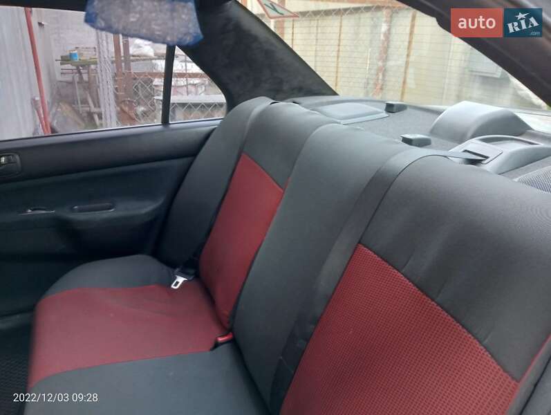 Седан Mitsubishi Lancer 2006 в Днепре