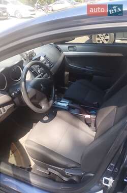 Седан Mitsubishi Lancer 2010 в 