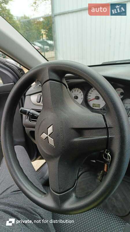 Седан Mitsubishi Lancer 2007 в Киеве