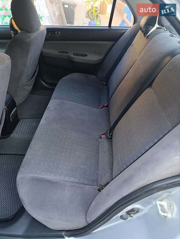 Седан Mitsubishi Lancer 2004 в Запорожье фото 6 Седан Mitsubishi Lancer 2004 в Запорожье