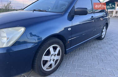 Седан Mitsubishi Lancer 2004 в 