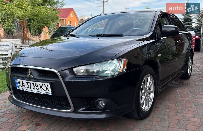 Седан Mitsubishi Lancer 2012 в 