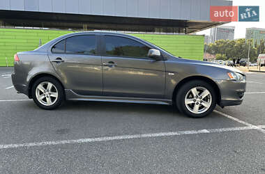 Седан Mitsubishi Lancer 2009 в 