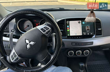 Седан Mitsubishi Lancer 2009 в 