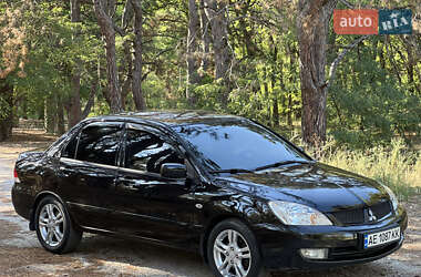 Седан Mitsubishi Lancer 2006 в Днепре