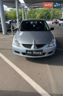 Седан Mitsubishi Lancer 2004 в 
